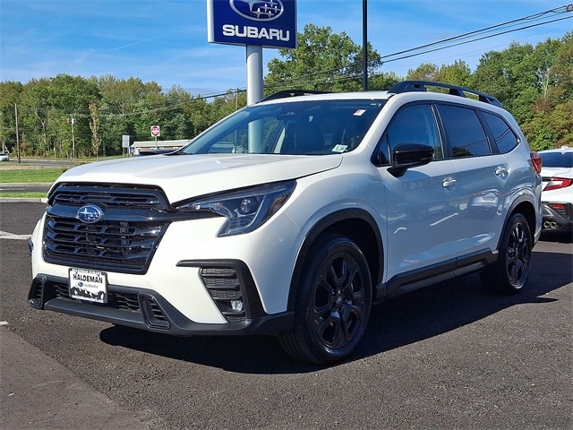 2025 Subaru Ascent Onyx Edition photo 2