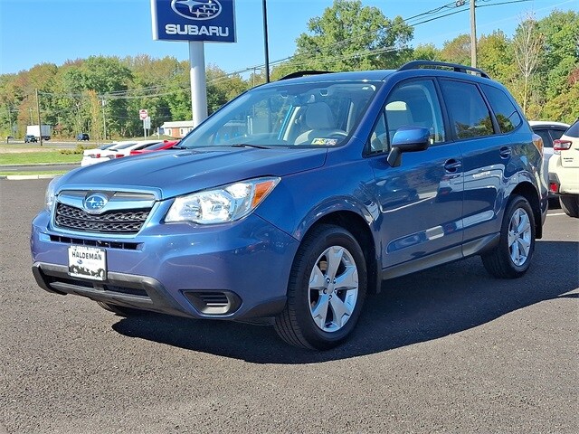 2015 Subaru Forester 2.5i Premium photo 2