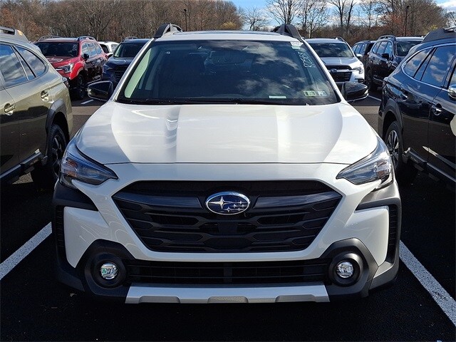 2025 Subaru Outback Limited photo 2