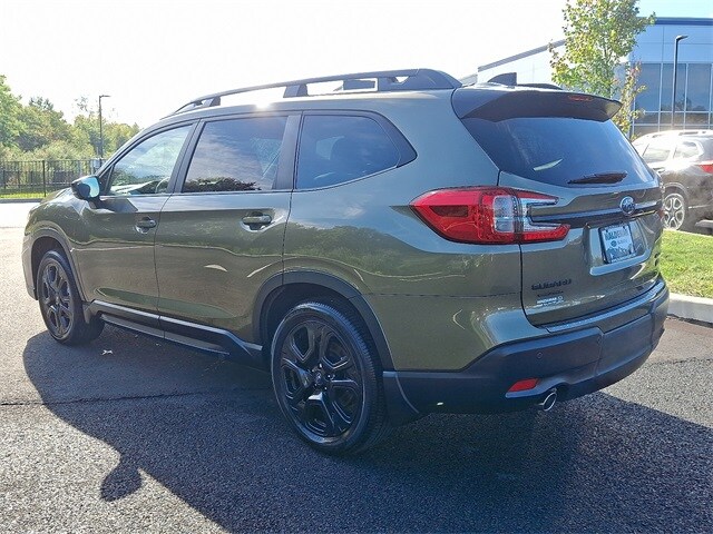 2025 Subaru Ascent Onyx Edition Touring photo 4