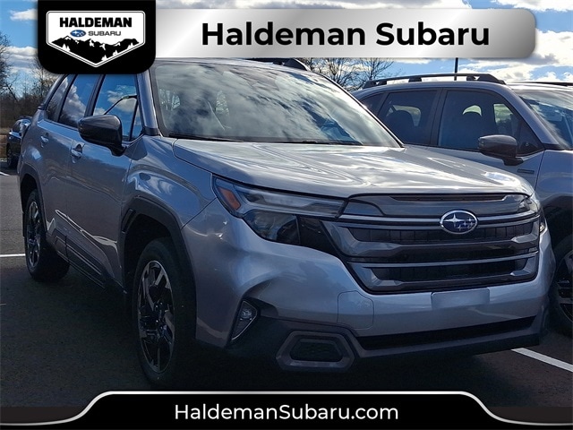 2025 Subaru Forester Limited's photo