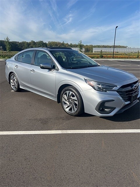 2024 Subaru Legacy Touring XT photo 2