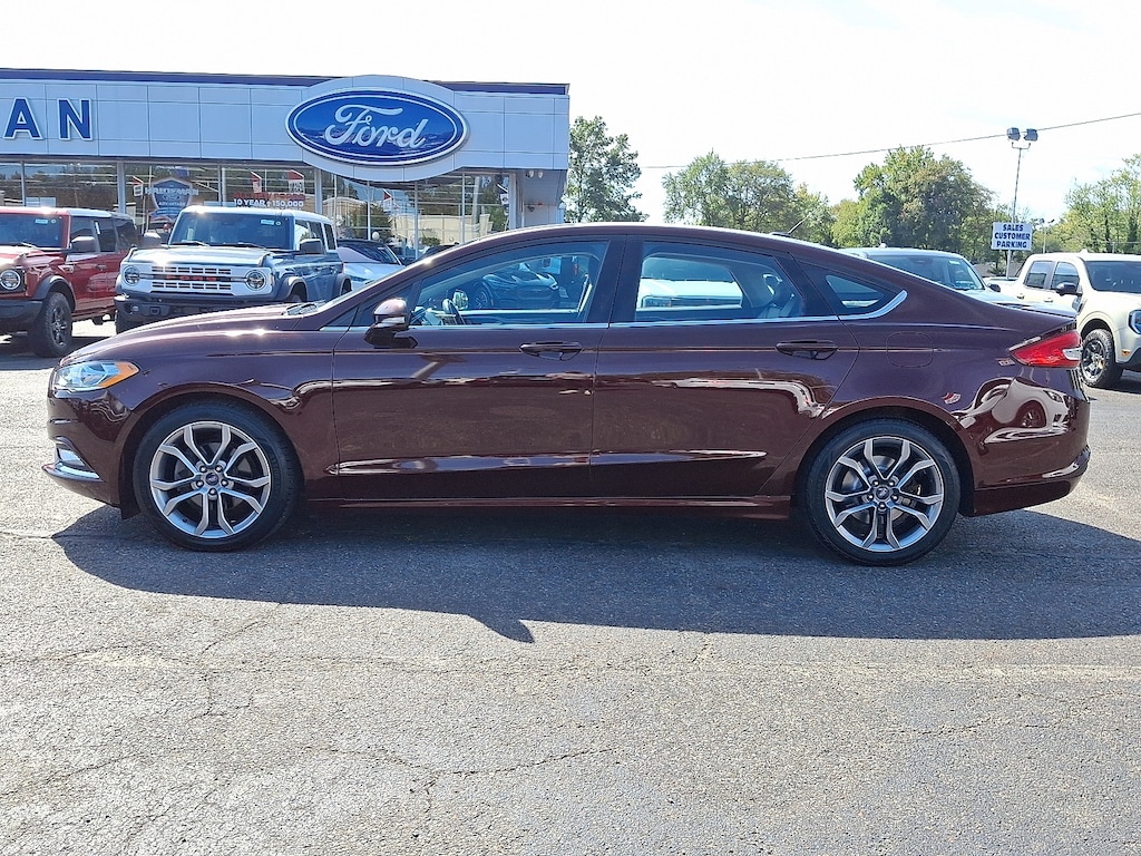 Certified 2017 Ford Fusion SE Sedan