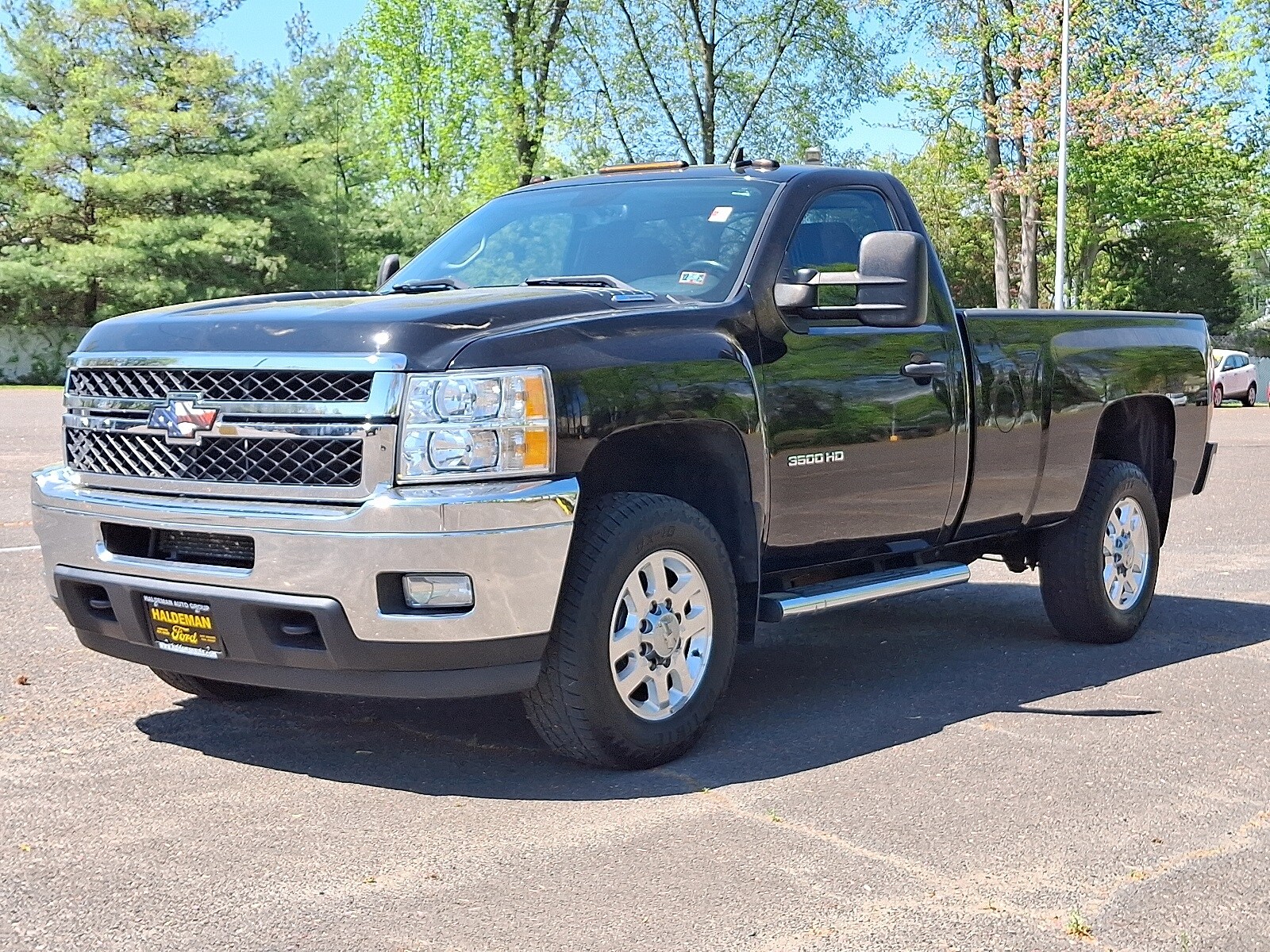 2013 Chevrolet Silverado 3500HD LT photo 3