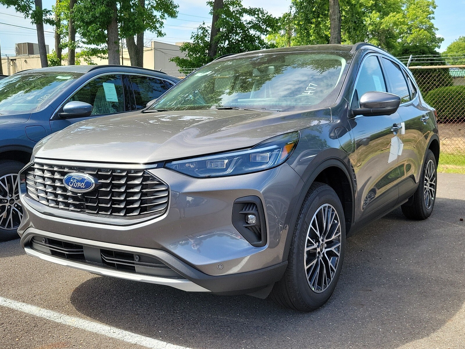 2024 Ford Escape Plug-In Hybrid Base photo 3