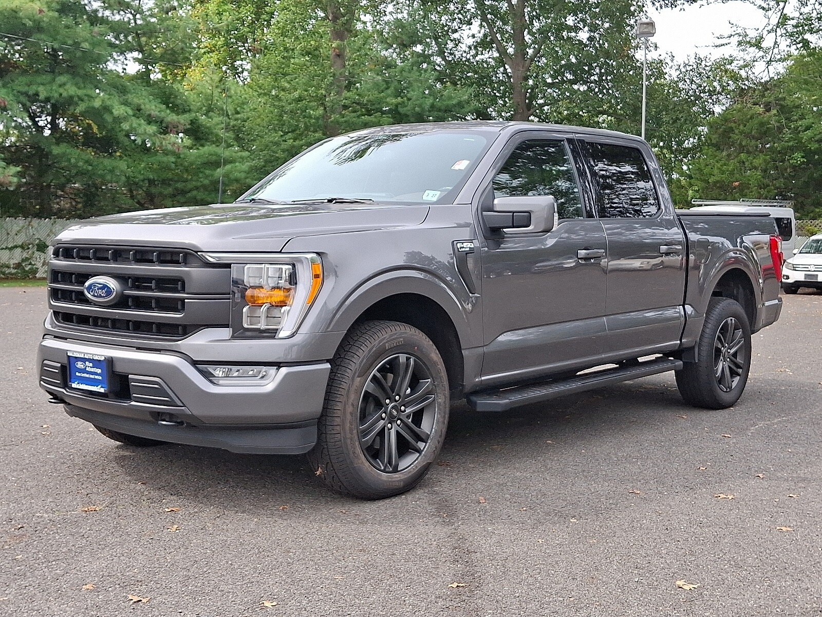 2022 Ford F-150 Lariat photo 2