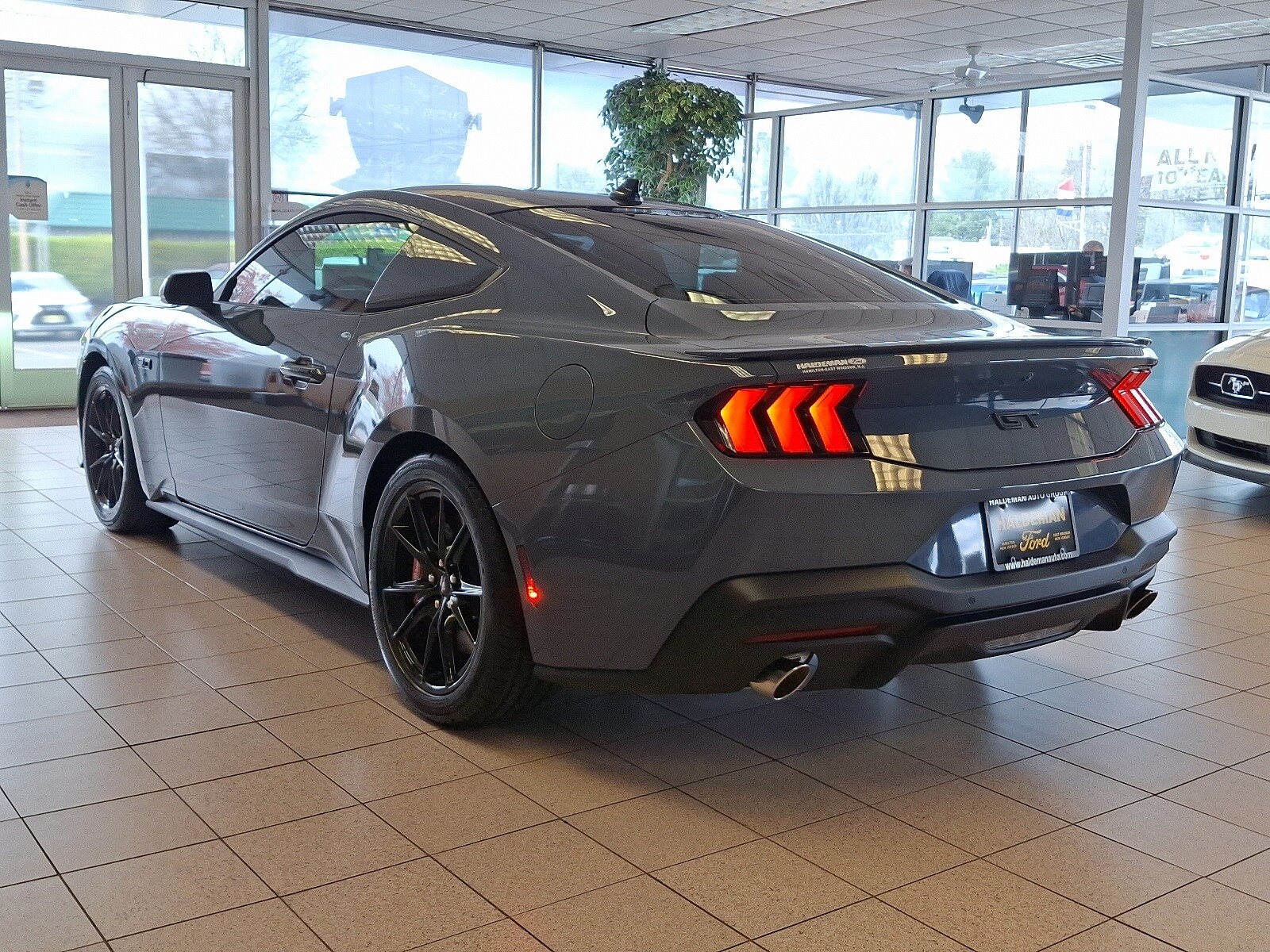 2025 Ford Mustang GT photo 4