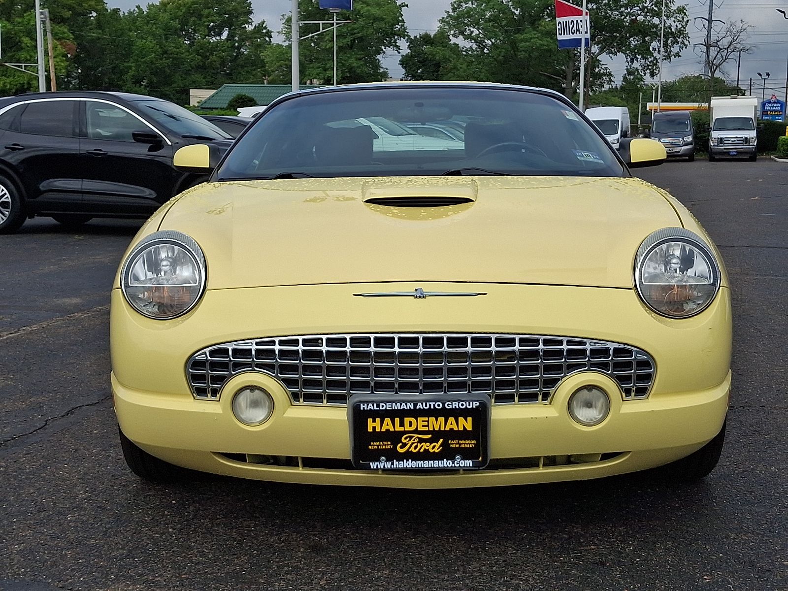 Used 2002 Ford Thunderbird Deluxe with VIN 1FAHP60A72Y115862 for sale in Robbinsville Township, NJ