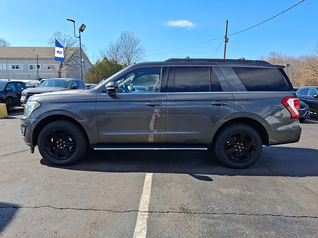 Used 2021 Ford Expedition XLT SUV