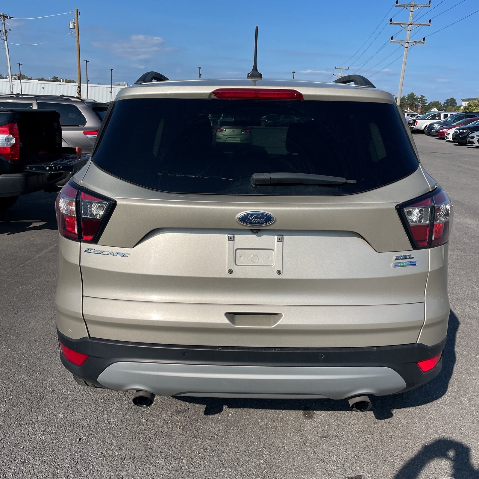 2018 Ford Escape SEL photo 4