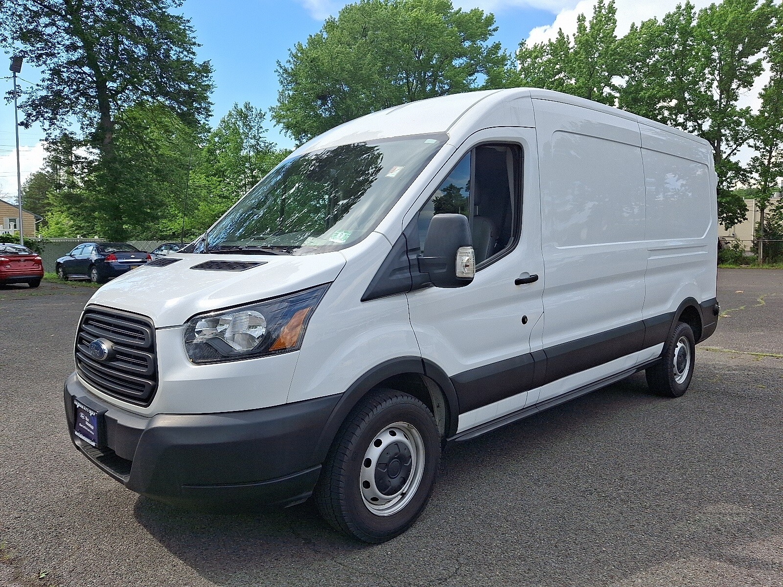 2019 Ford Transit photo 2
