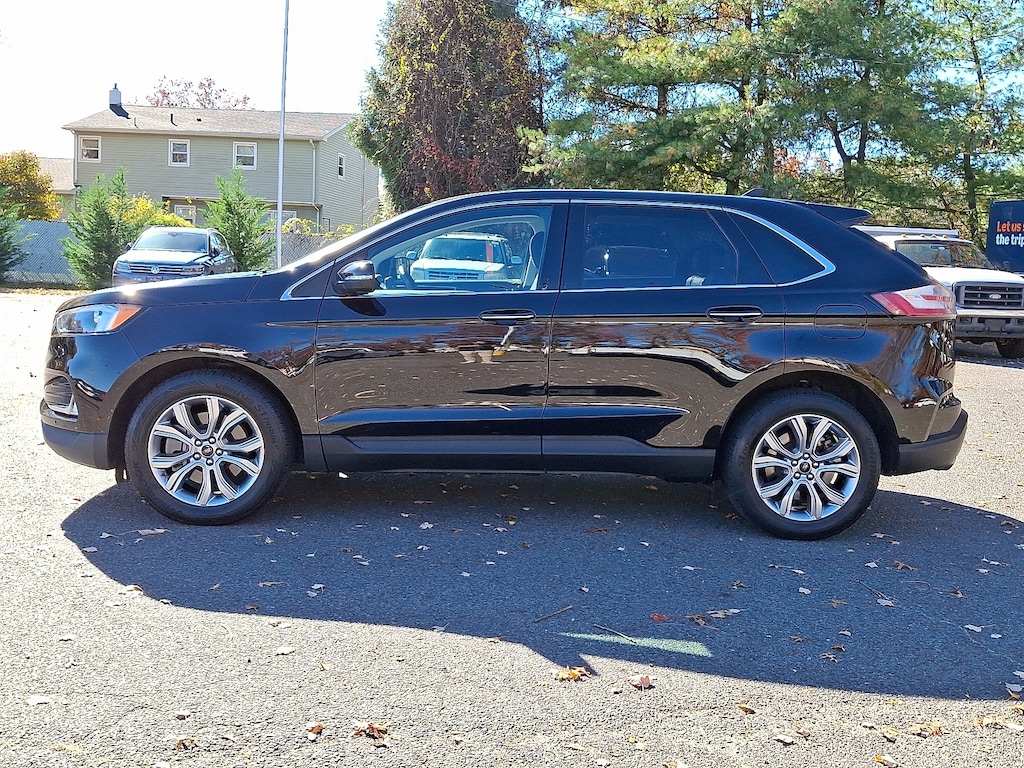 Certified 2024 Ford Edge Titanium SUV