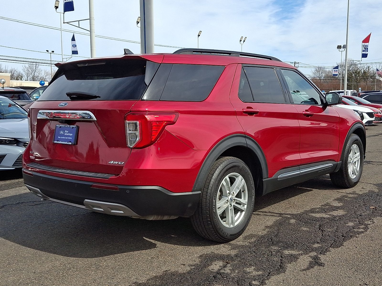 2022 Ford Explorer XLT - Photo 6
