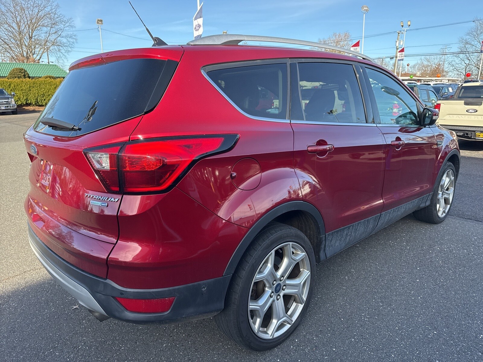 2019 Ford Escape Titanium photo 4
