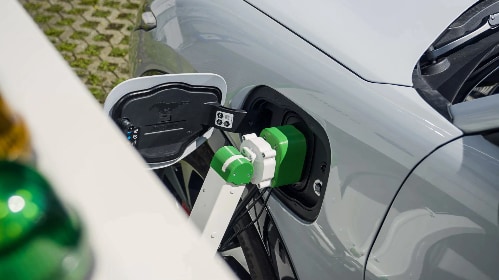 Charging robot_3-499x280.jpg