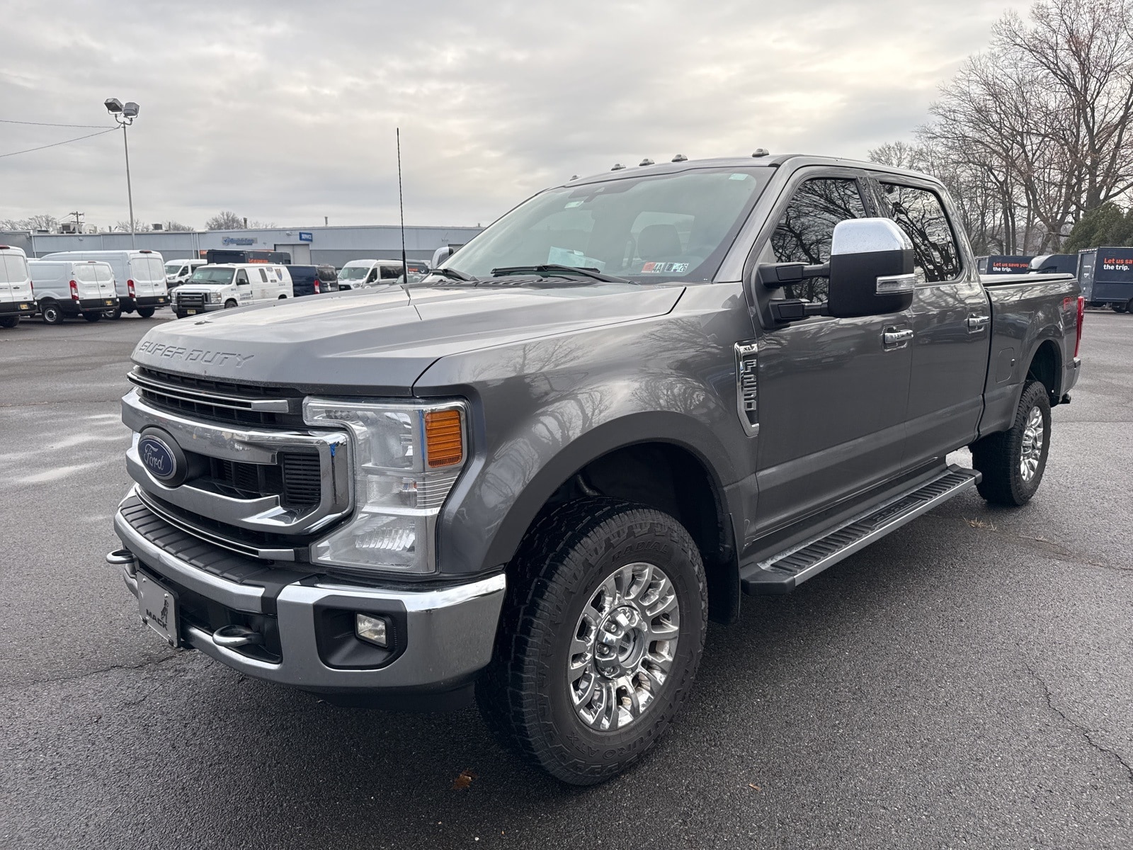 2022 Ford F-250 Super Duty XLT's photo