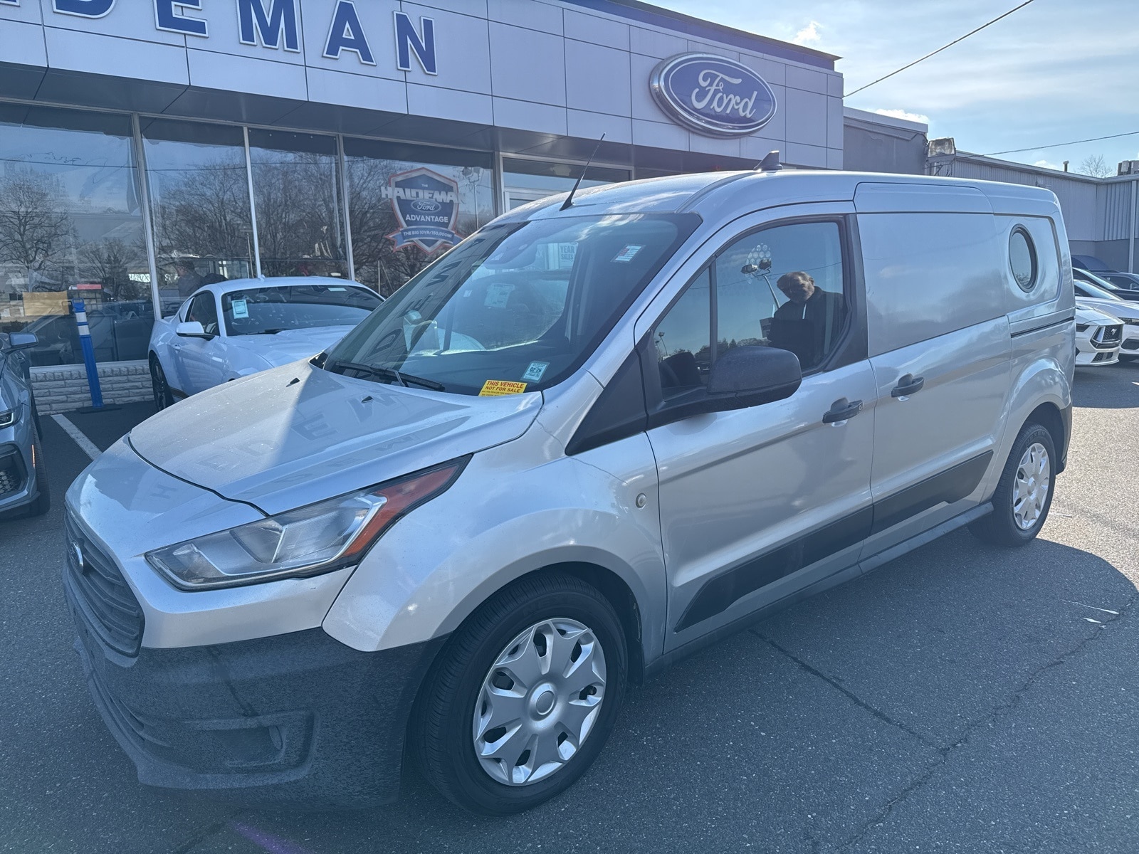 2019 Ford Transit Connect XL's photo