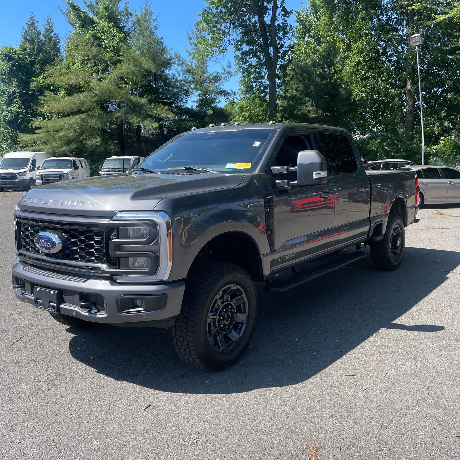 2023 Ford F-350 Lariat 4x4 Crew Cab 6-3/4 Box SRW's photo