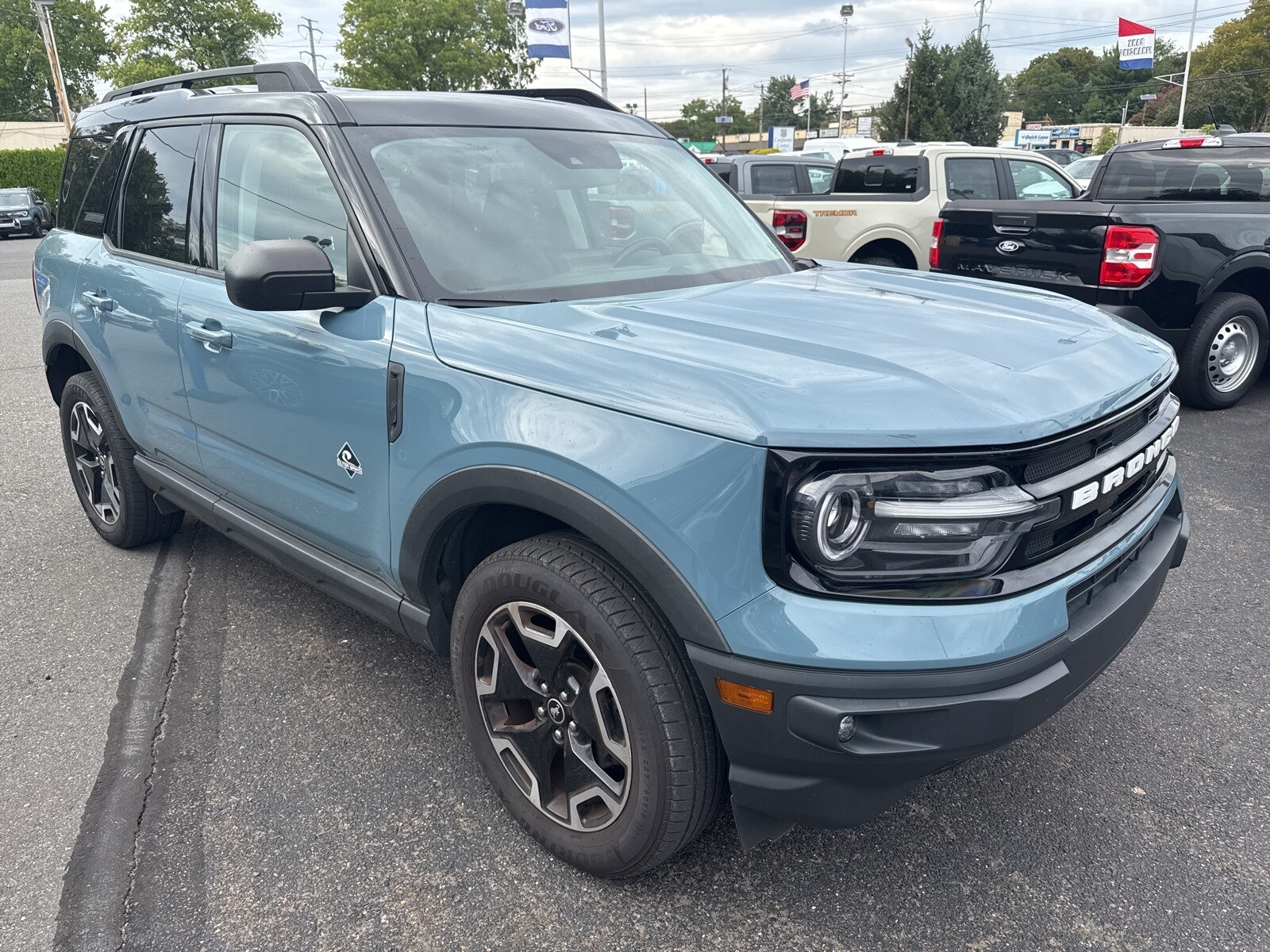 2021 Ford Bronco Sport Outer Banks photo 3