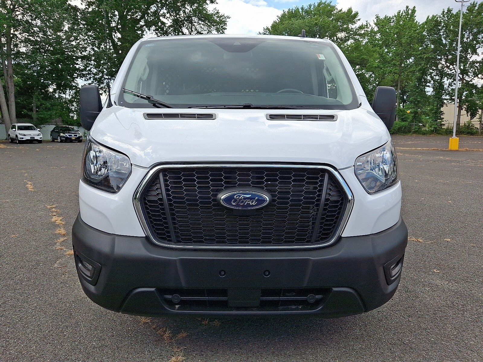 2023 Ford Transit photo 2