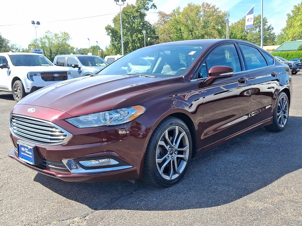 Certified 2017 Ford Fusion SE Sedan
