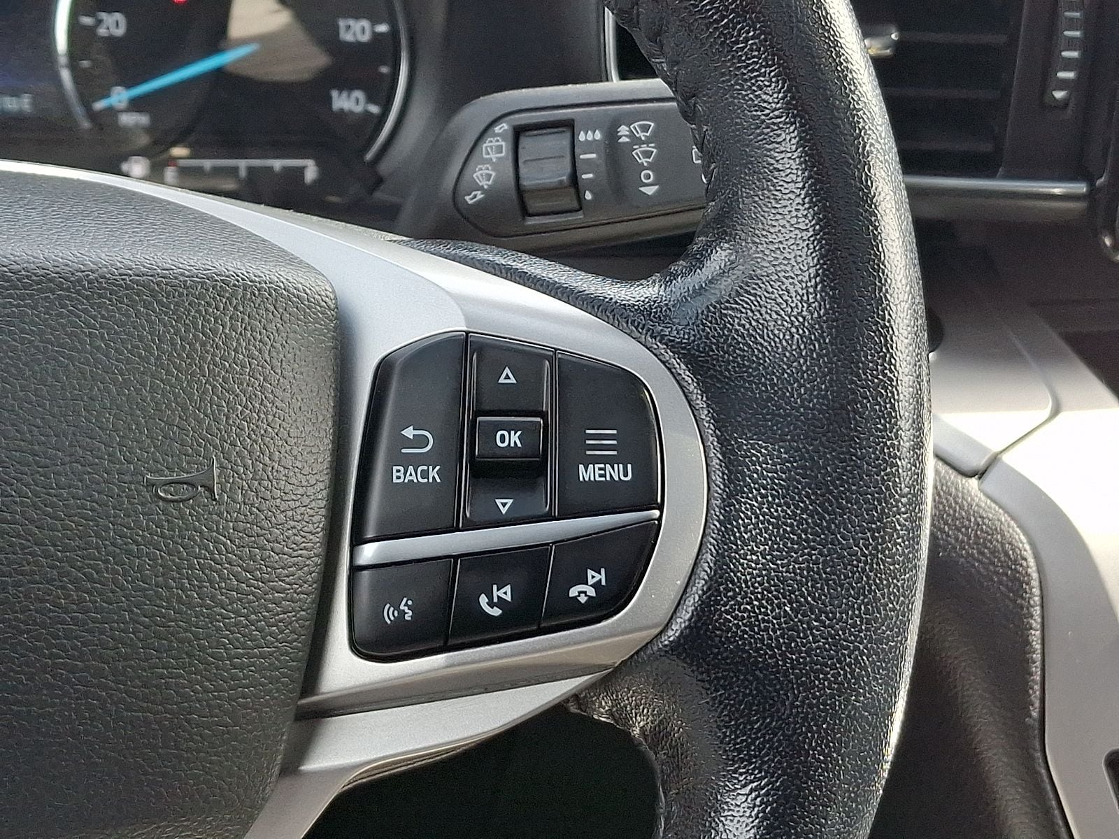 2022 Ford Explorer XLT - Photo 23