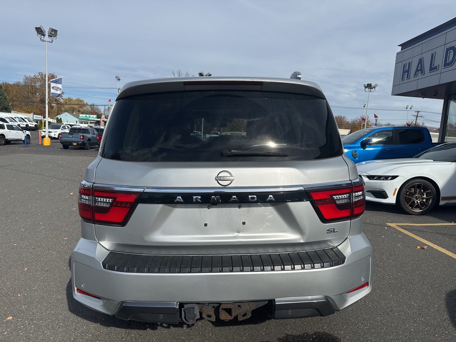 2021 Nissan Armada SL photo 4