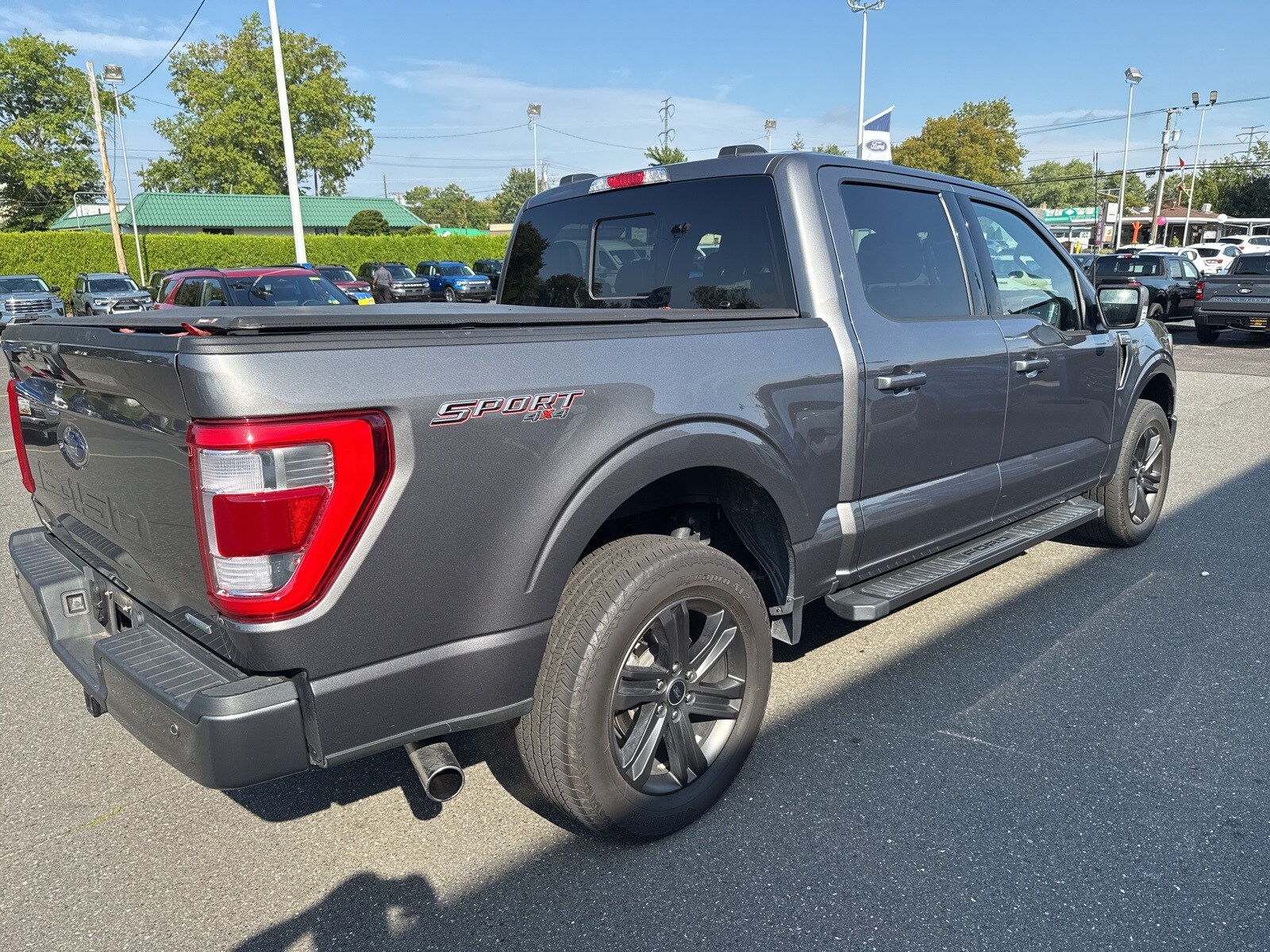 2022 Ford F-150 Lariat photo 3