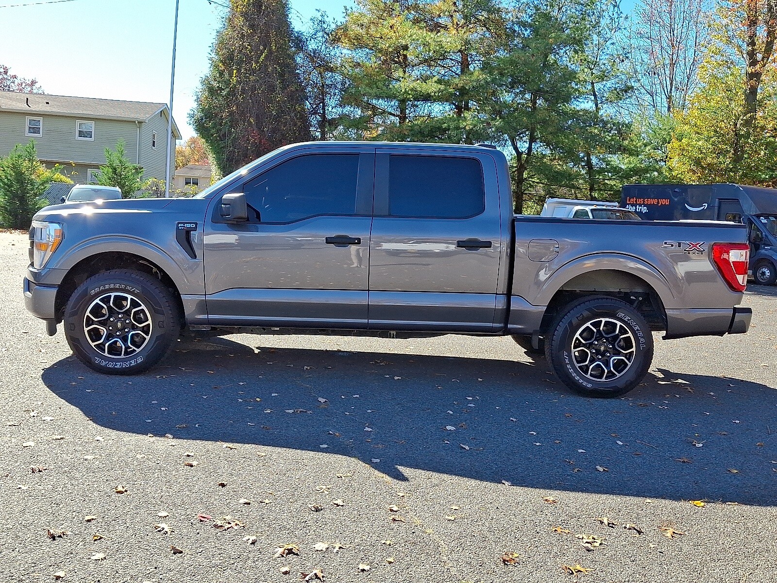 2022 Ford F-150 XL photo 4