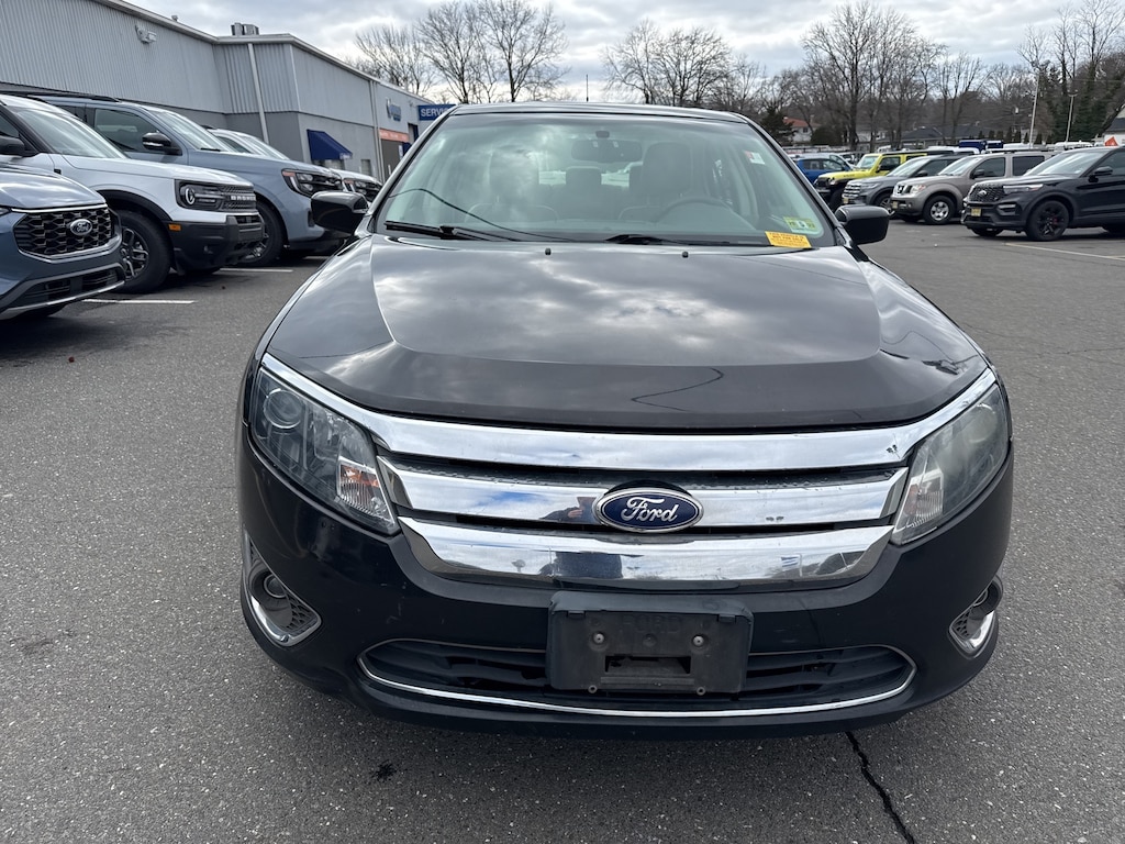 Used 2010 Ford Fusion SEL Sedan