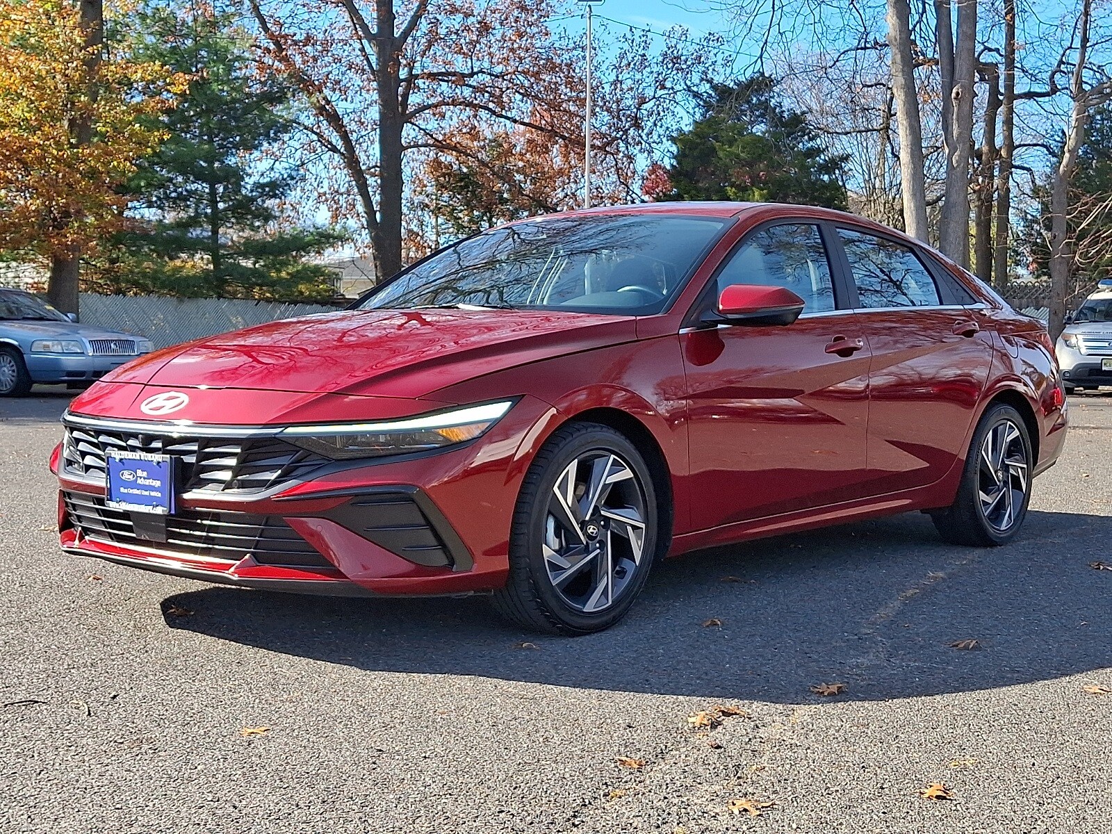 2024 Hyundai Elantra Limited photo 3