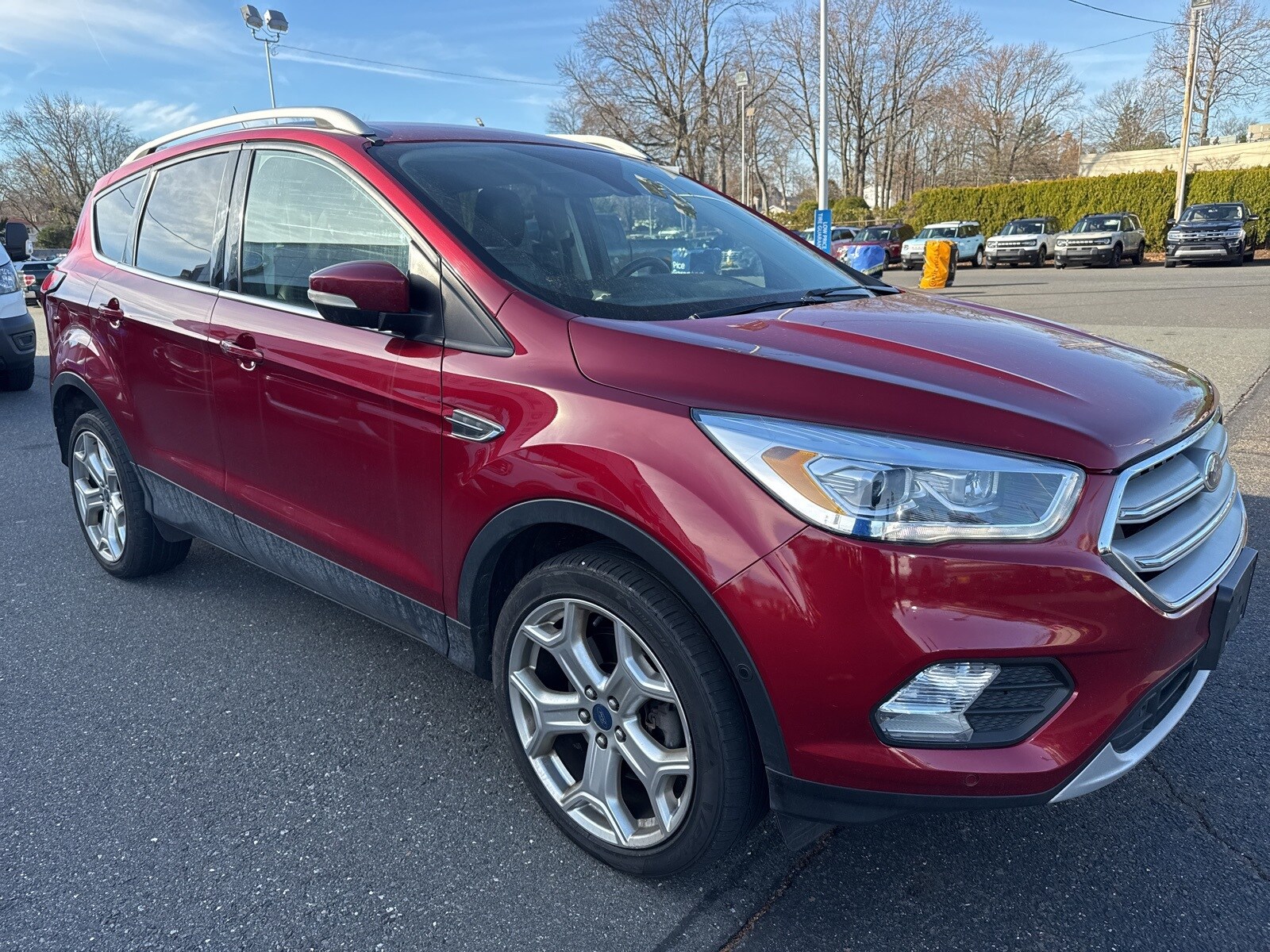 2019 Ford Escape Titanium photo 3