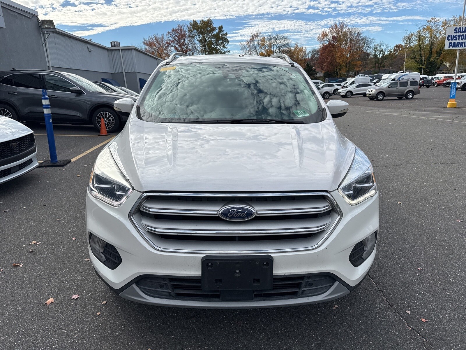 2018 Ford Escape Titanium photo 2