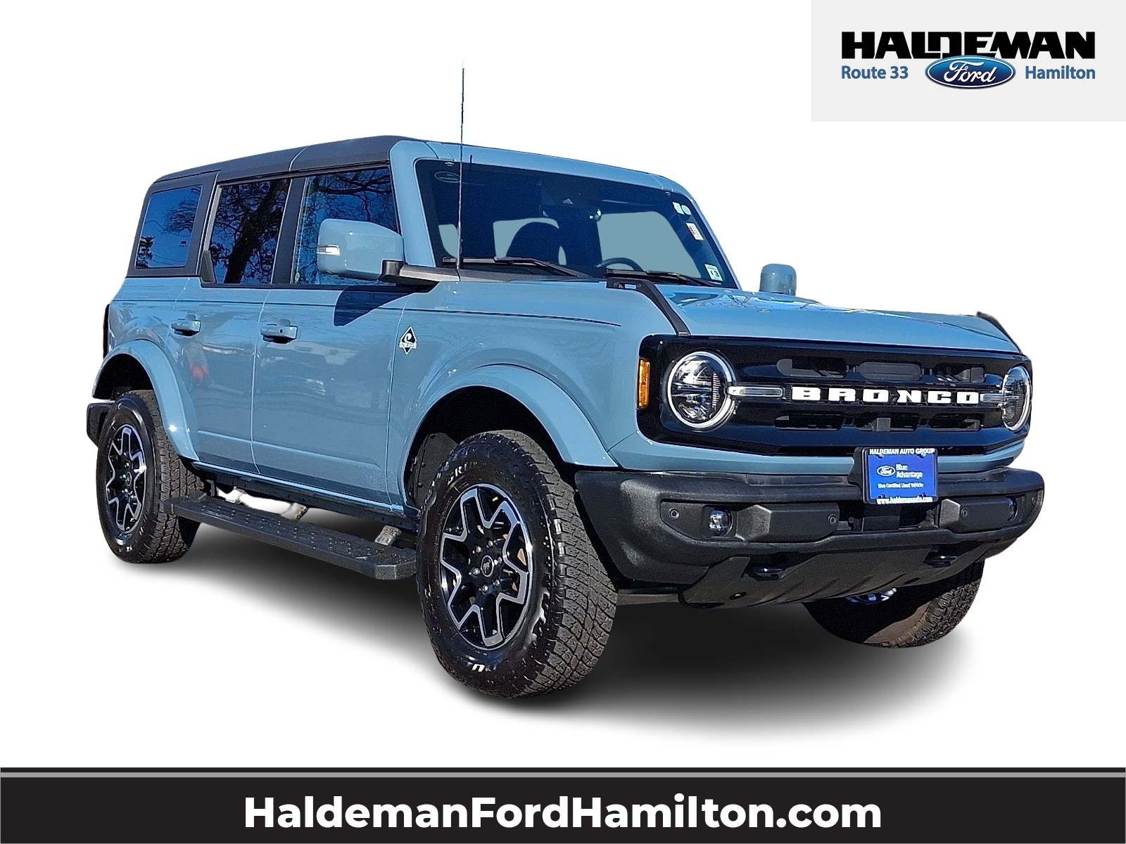 2023 Ford Bronco 4-Door Outer Banks's photo