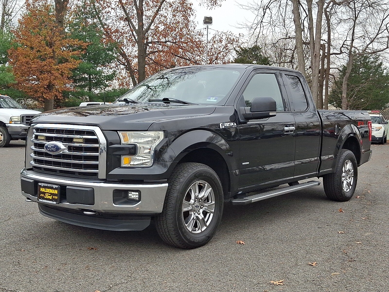 2015 Ford F-150 XLT photo 3
