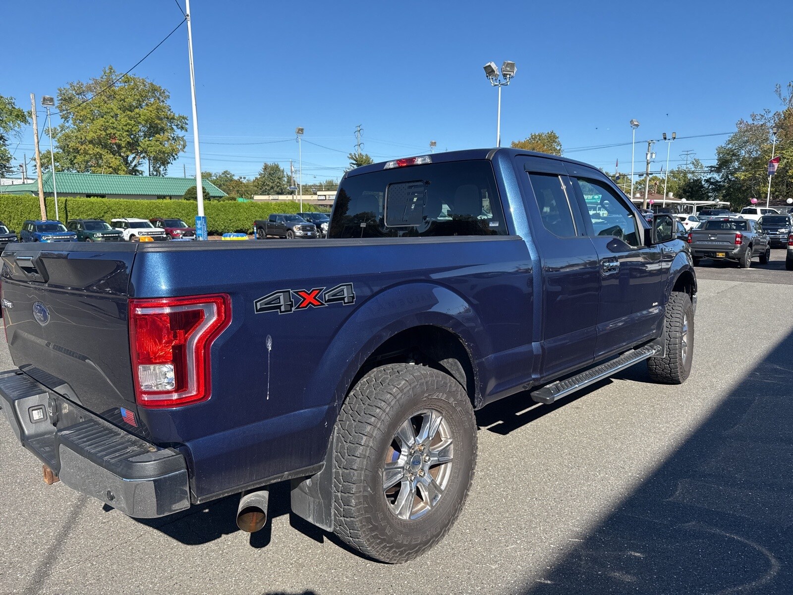 2017 Ford F-150 XLT photo 2