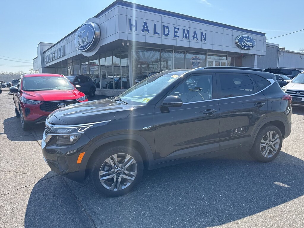 Certified 2021 Kia Seltos S SUV