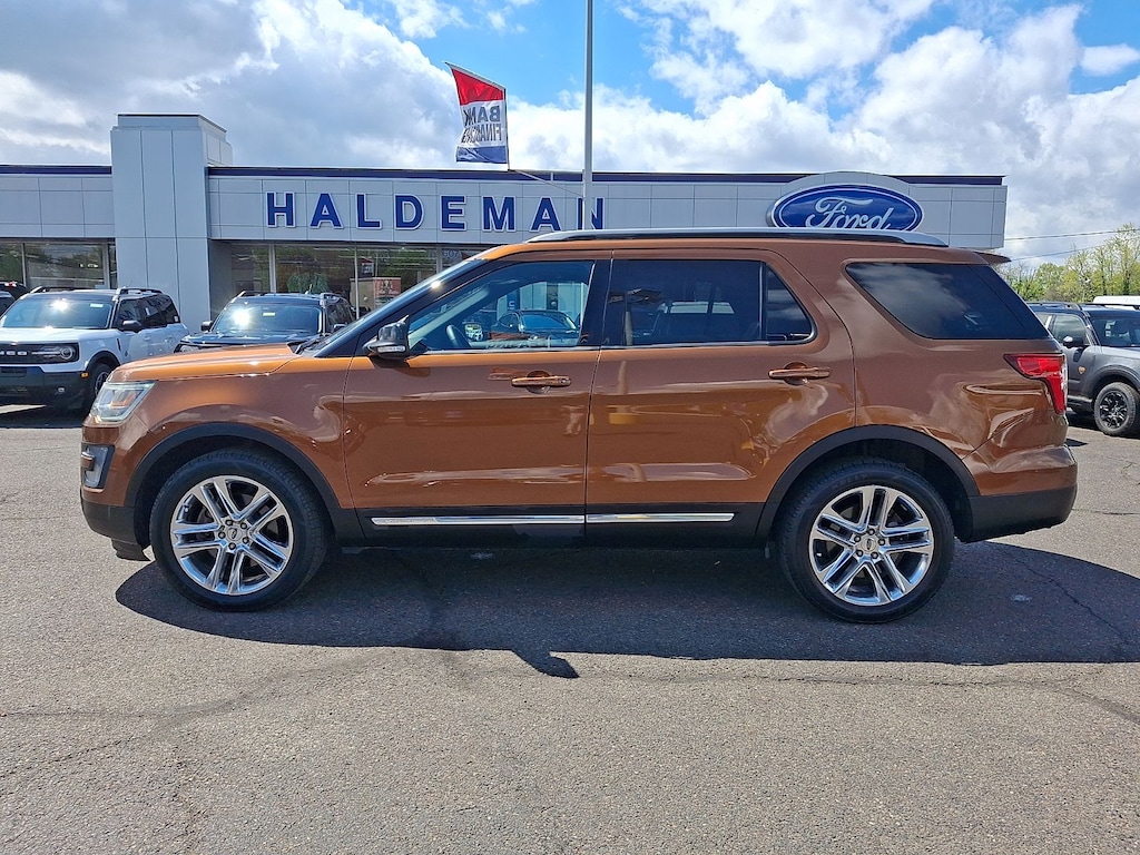 Certified 2017 Ford Explorer XLT SUV