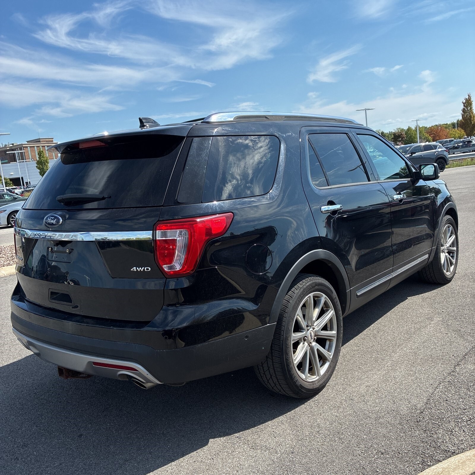 2016 Ford Explorer Limited photo 4