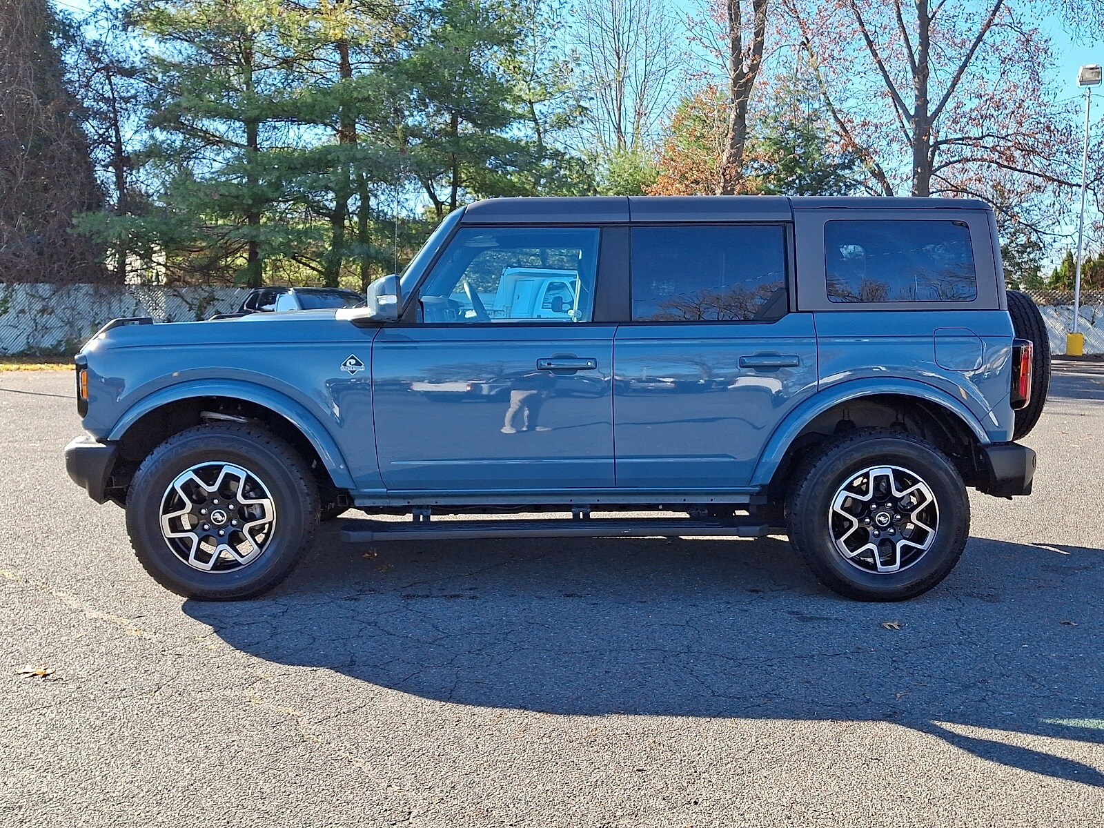 2023 Ford Bronco Outer Banks photo 4
