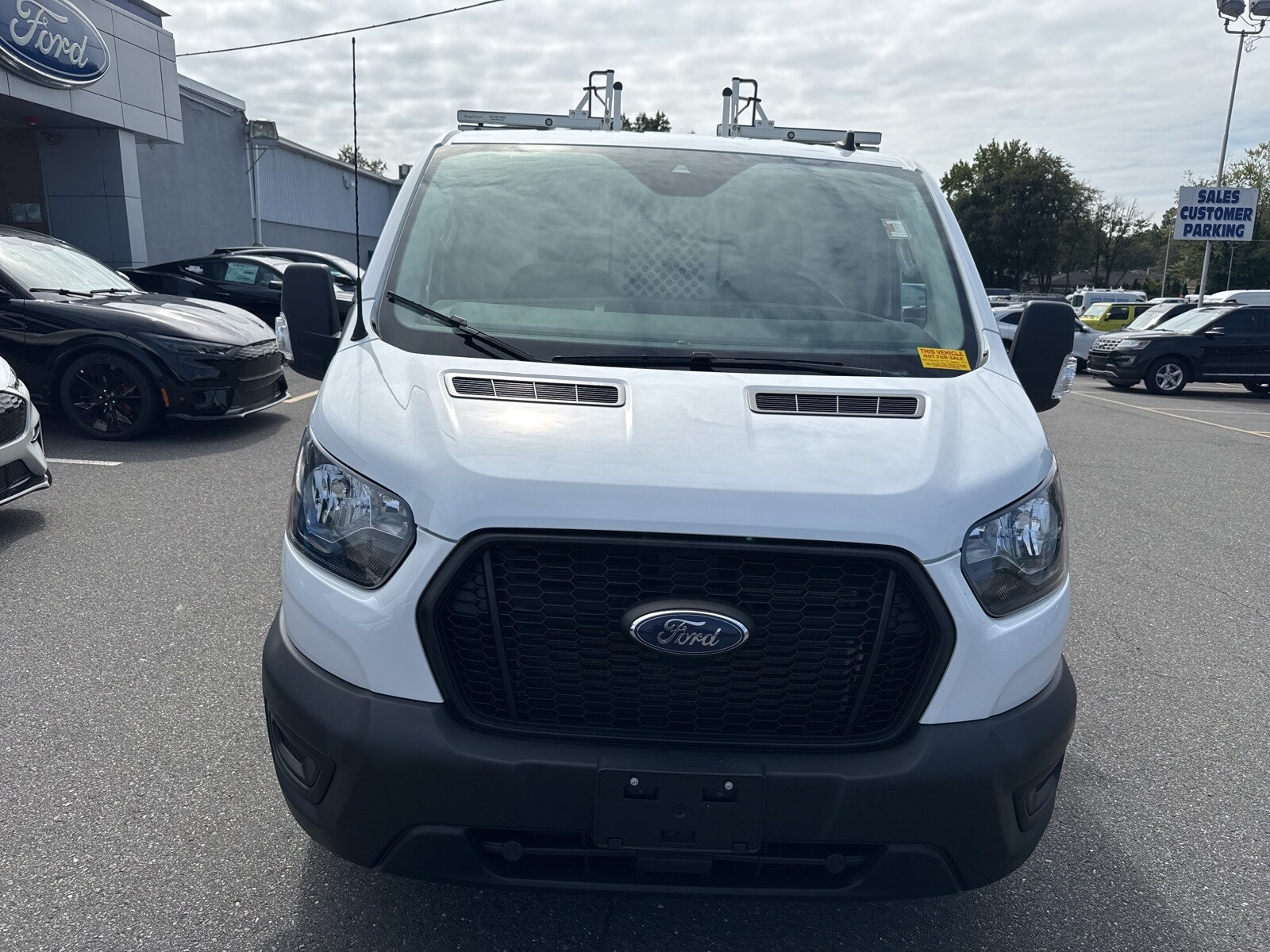2021 Ford Transit photo 2
