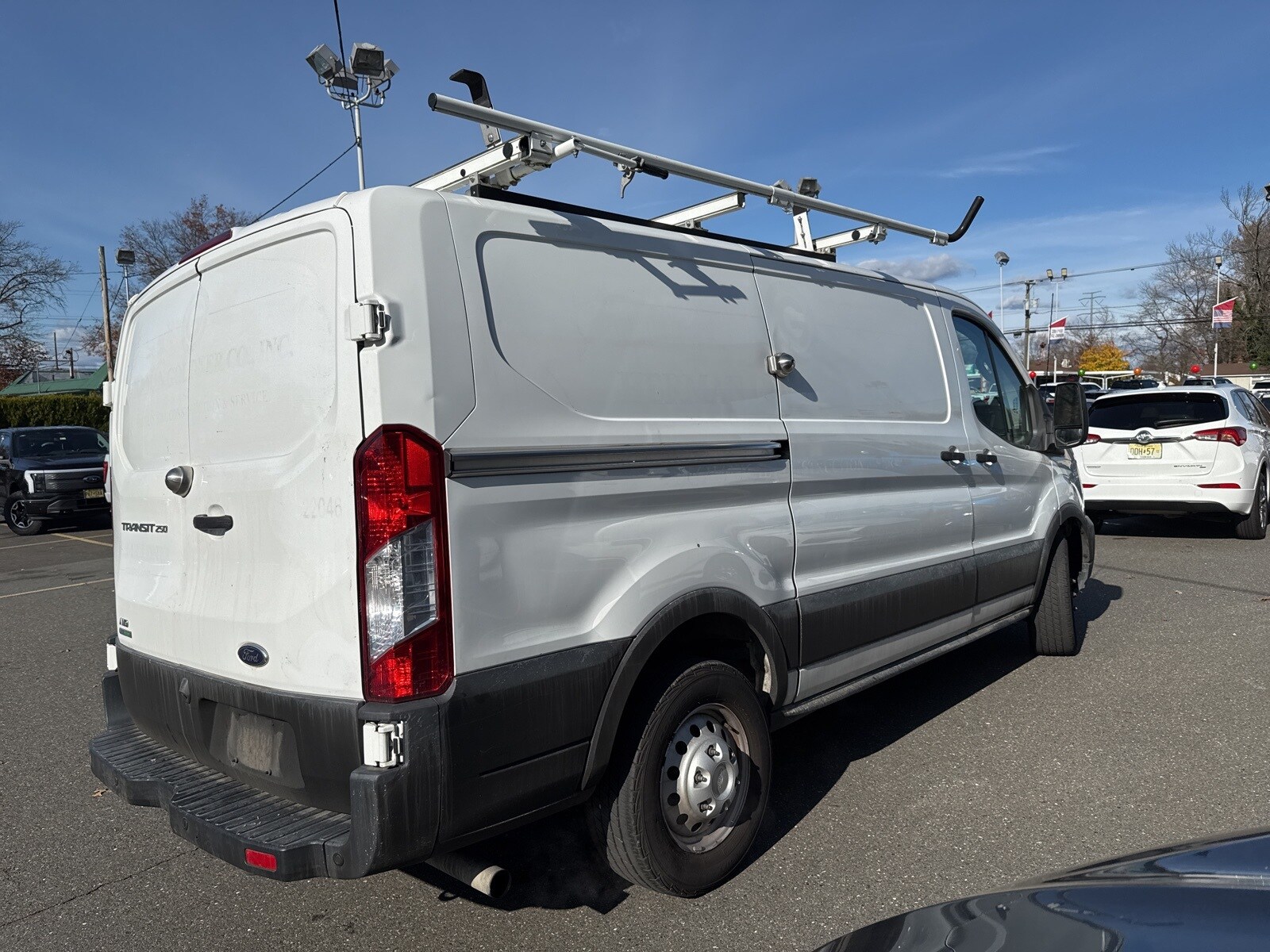 2020 Ford Transit photo 3