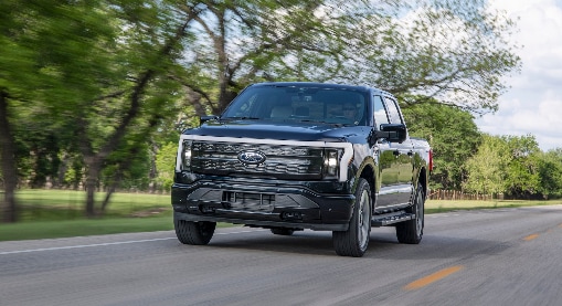 F-150 Lightning_Platinum_on-road_03-509x277.jpg