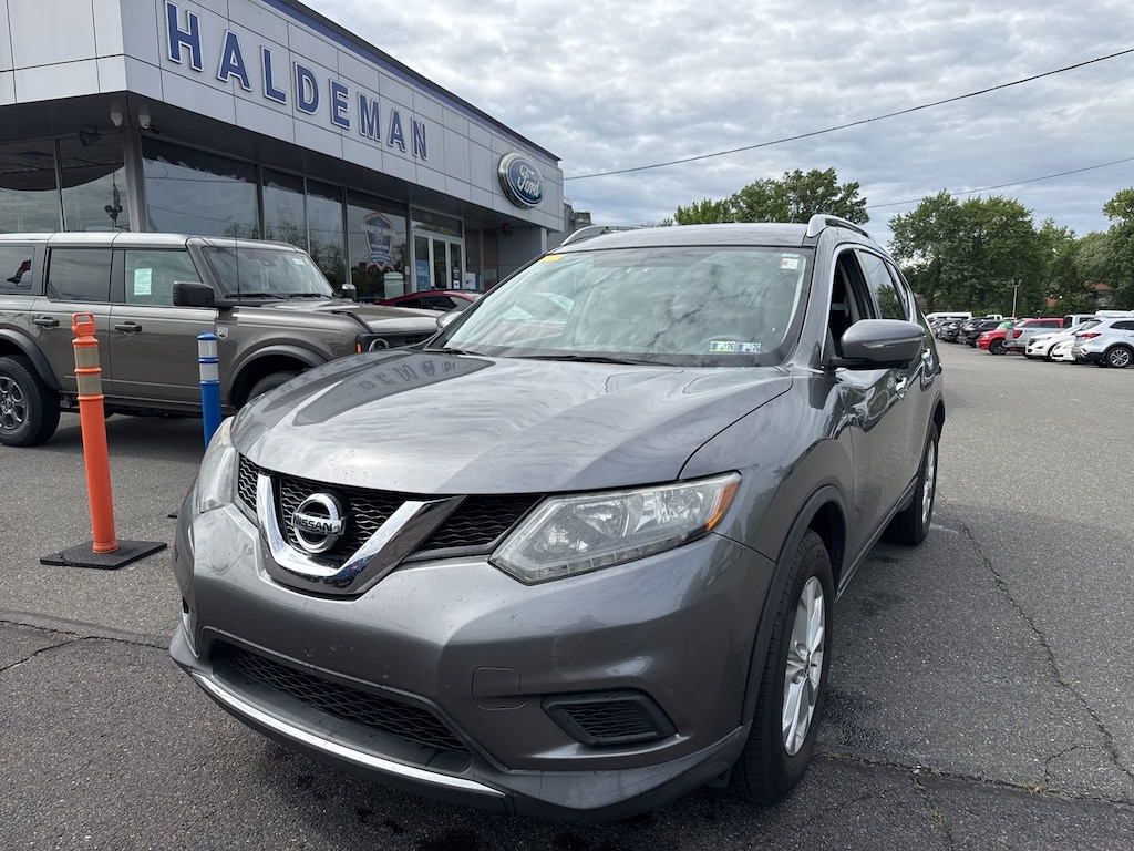 Used 2015 Nissan Rogue SV SUV