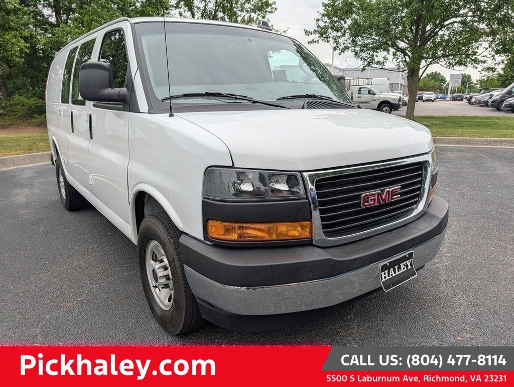 2024 GMC Savana 2500's photo