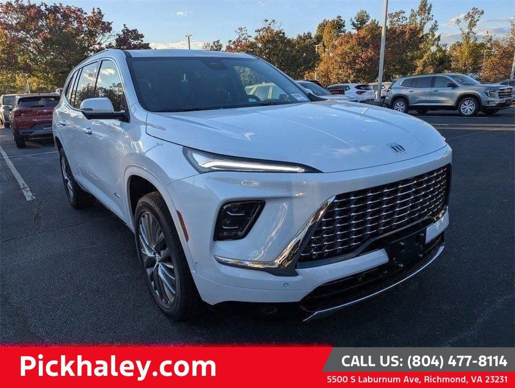 2026 Buick Enclave Avenir's photo