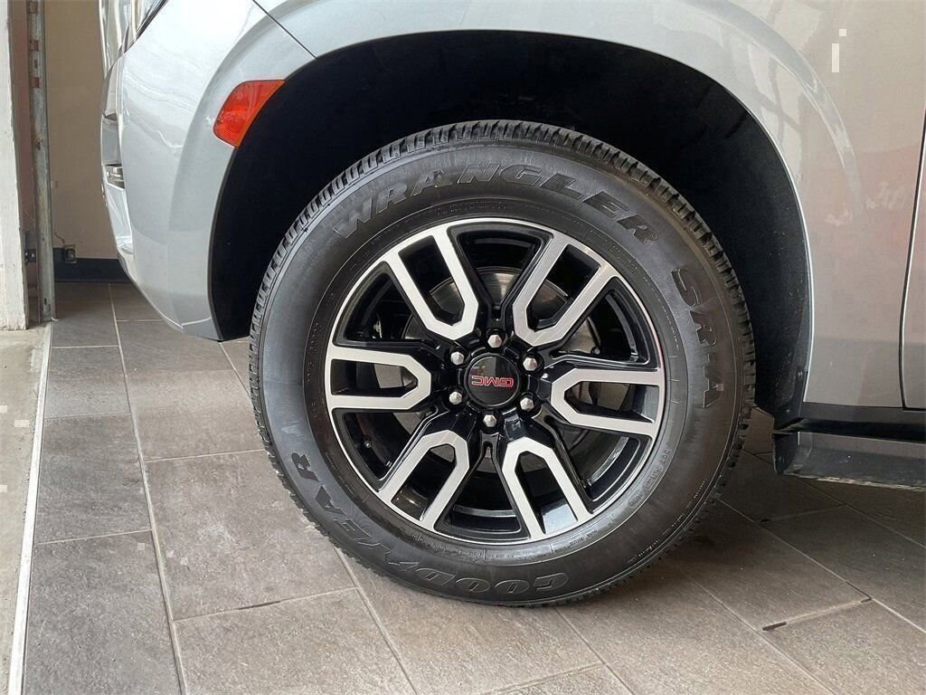 Used 2023 GMC Yukon AT4 SUV