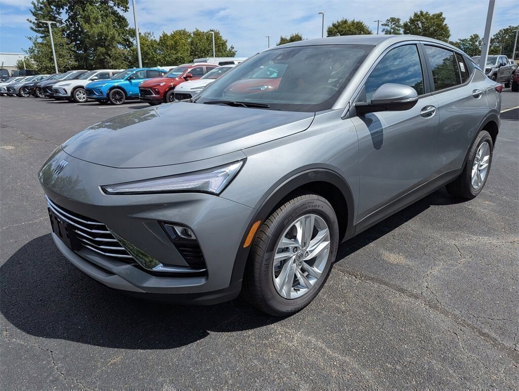 New 2025 Buick Envista Preferred SUV