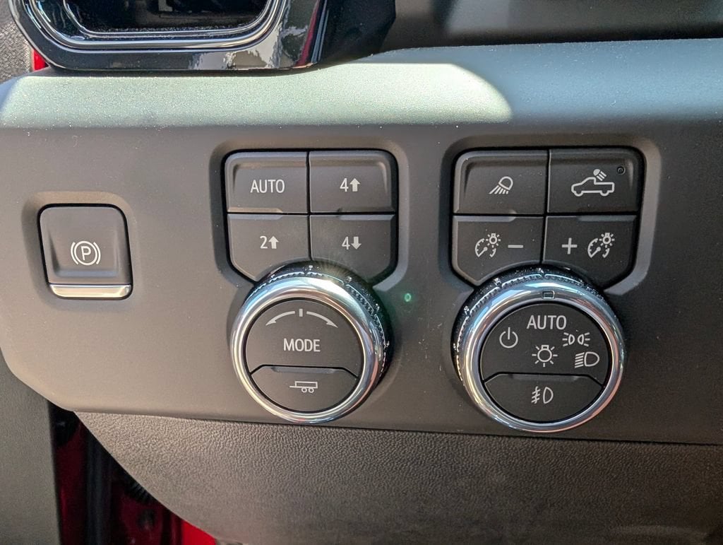 2026 GMC Sierra 1500 AT4 - Photo 8