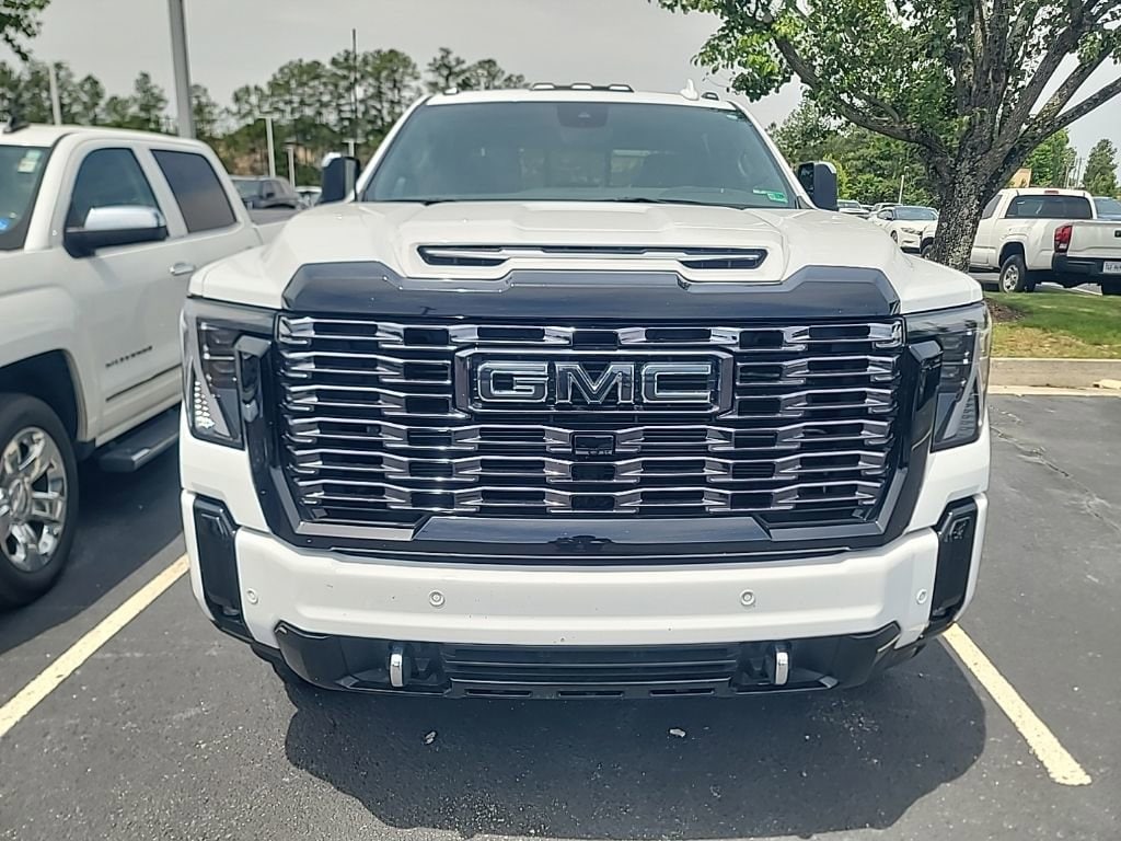 2025 GMC Sierra 4WD Crew Cab Long Box Denali Ultimate's photo
